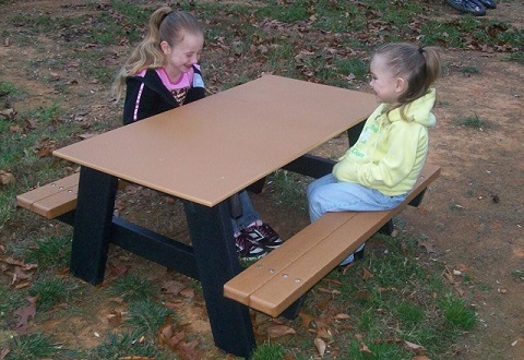Kids Table with Kids