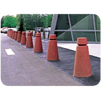Pyramid style bollard-0